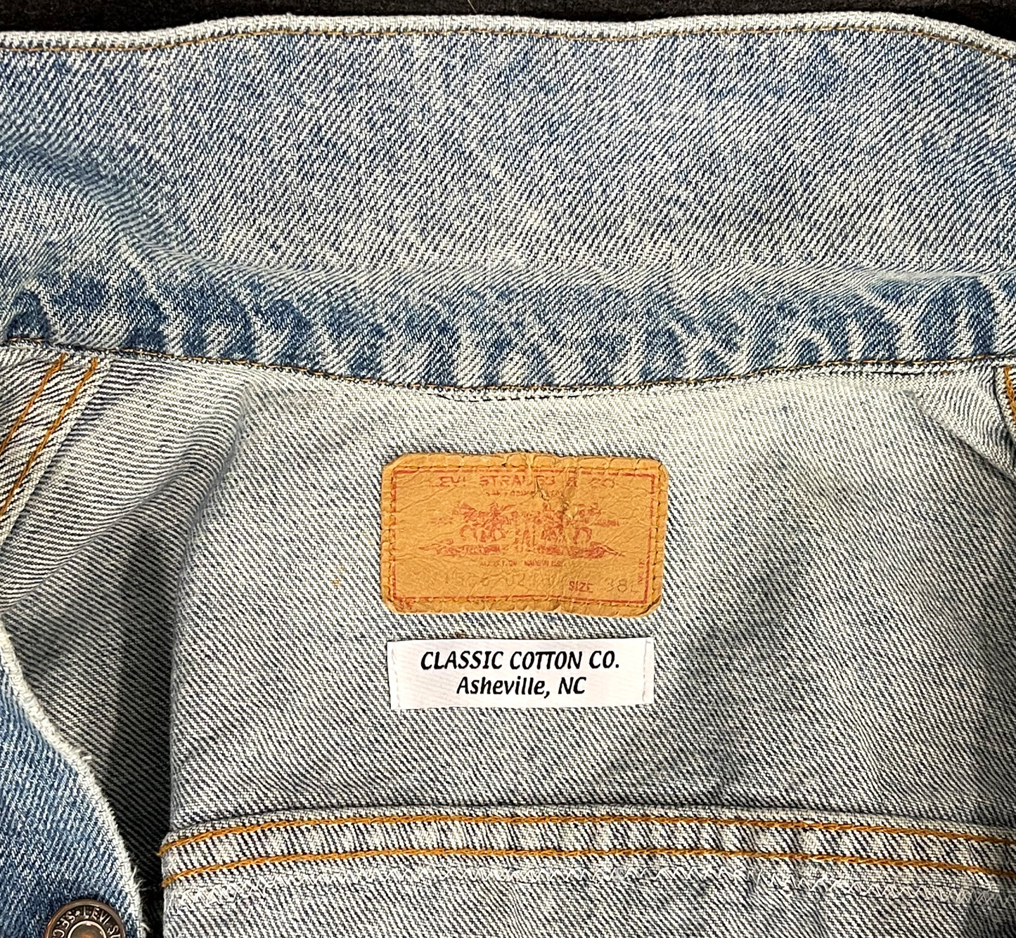 Upcycle Grateful Dead Levi's Denim Jacket Vintage USA 38 Men's Small Women's Medium