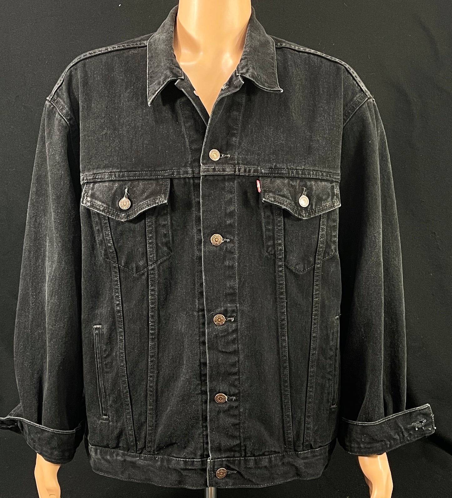 Upcycle Metallica Levi's Black Denim Jacket Vintage Mens XLarge