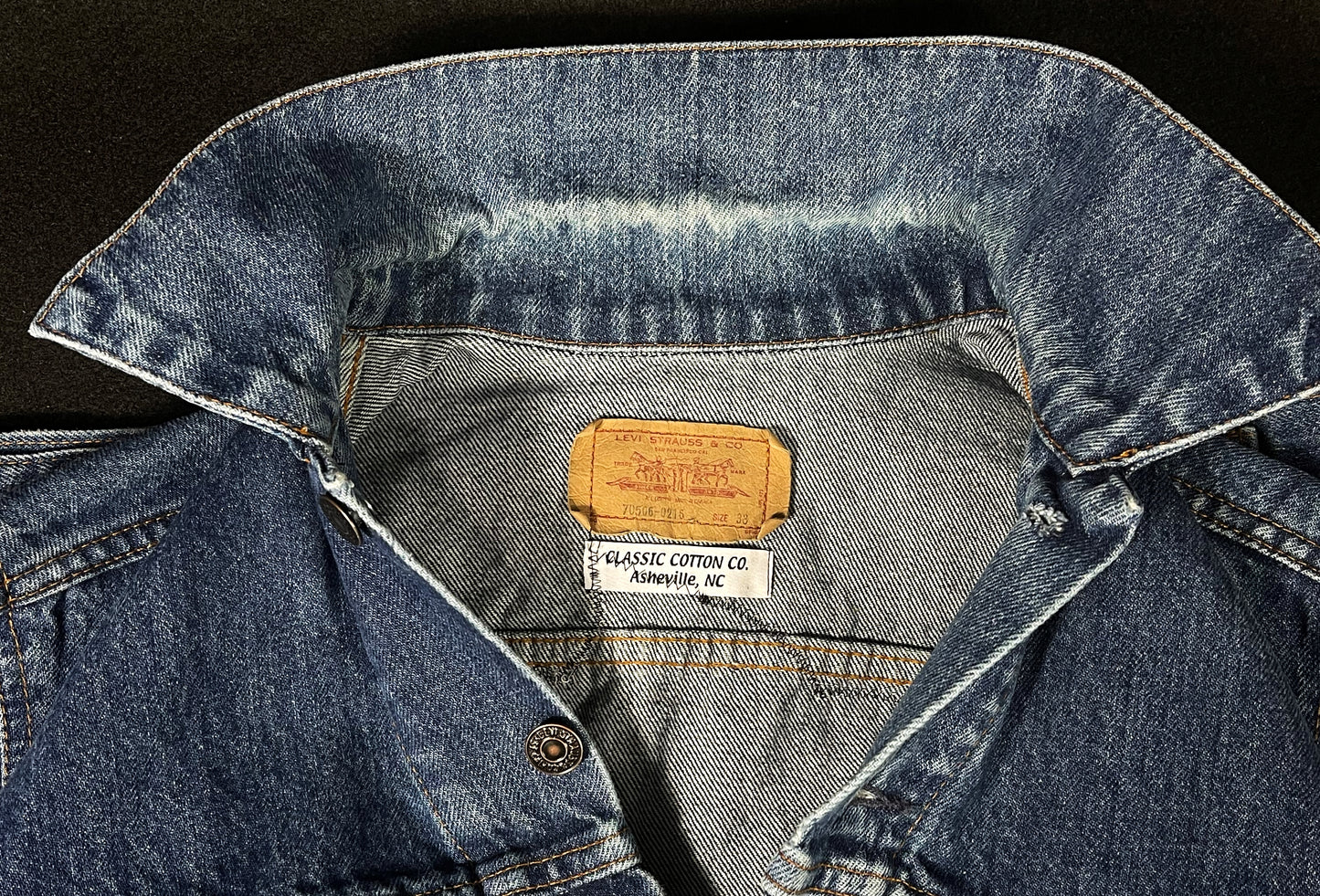 Upcycle Grateful Dead Levis Denim Jacket Vintage 38 Mens Small Womens Medium