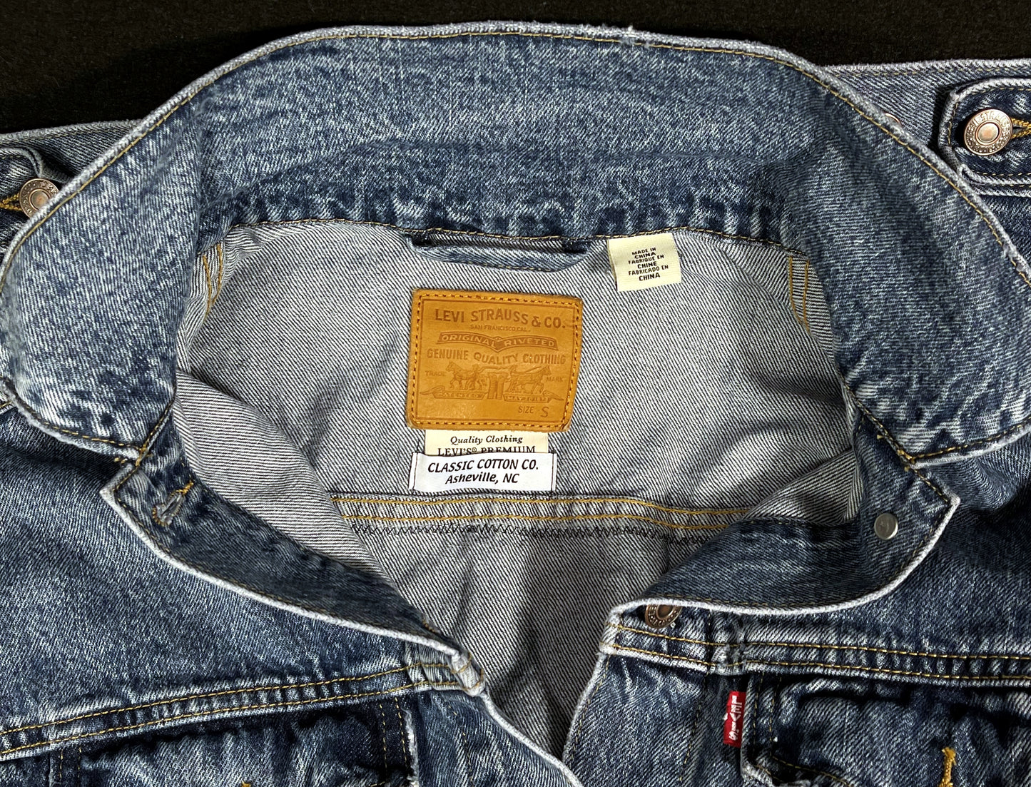 Upcycle Pink Floyd Levi's Denim Jacket Women's Medium