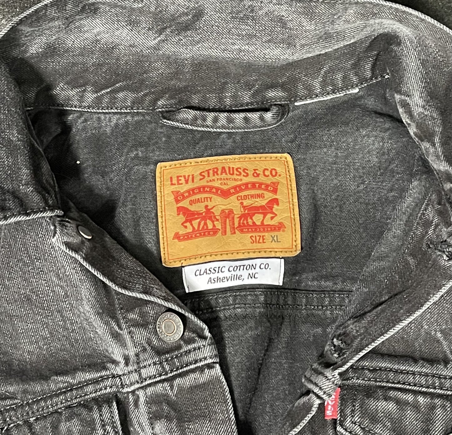 Upcycle Misfits Levi's Black Denim Jacket Men's XLarge