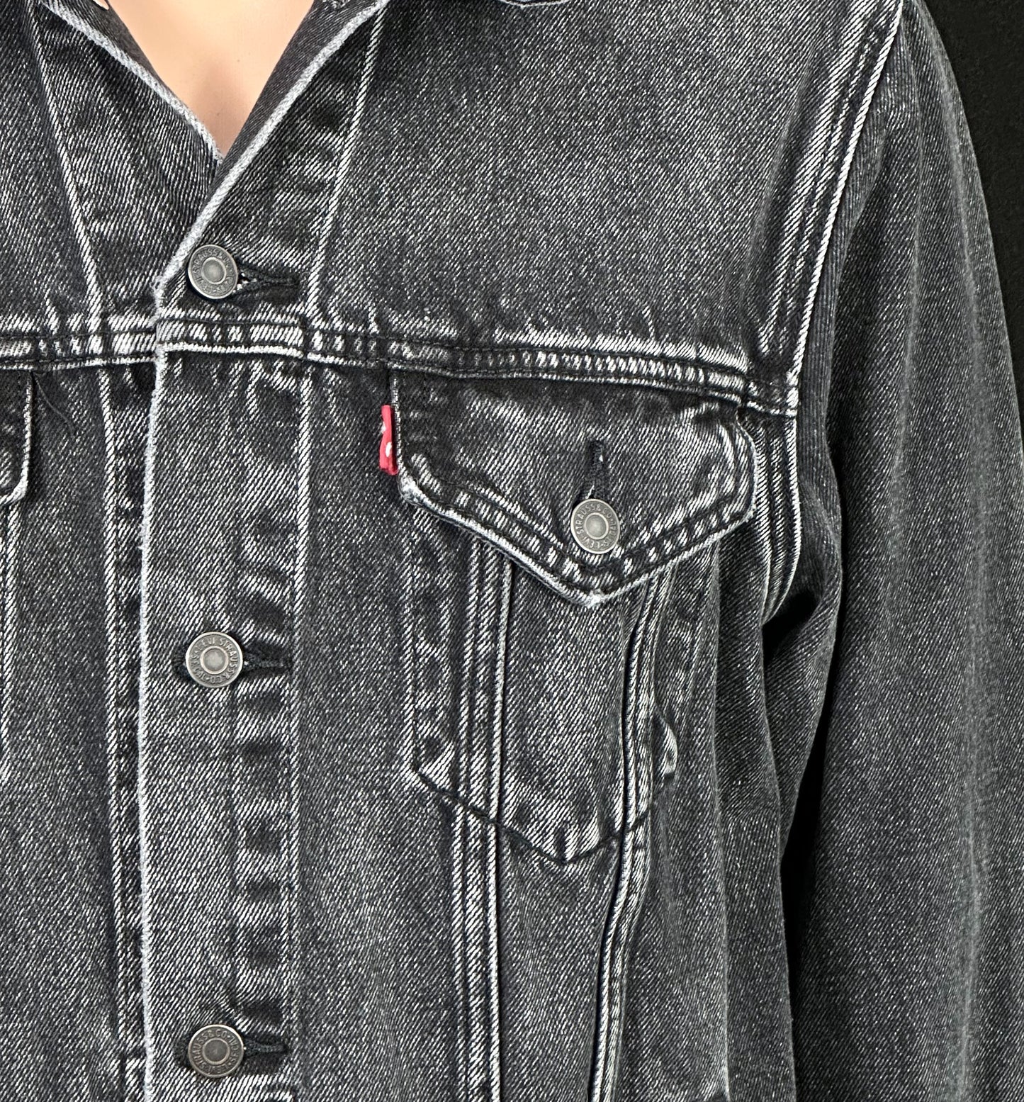 Upcycle Guns N Roses Levi's Black Denim Jacket Men's Large Women's Xlarge