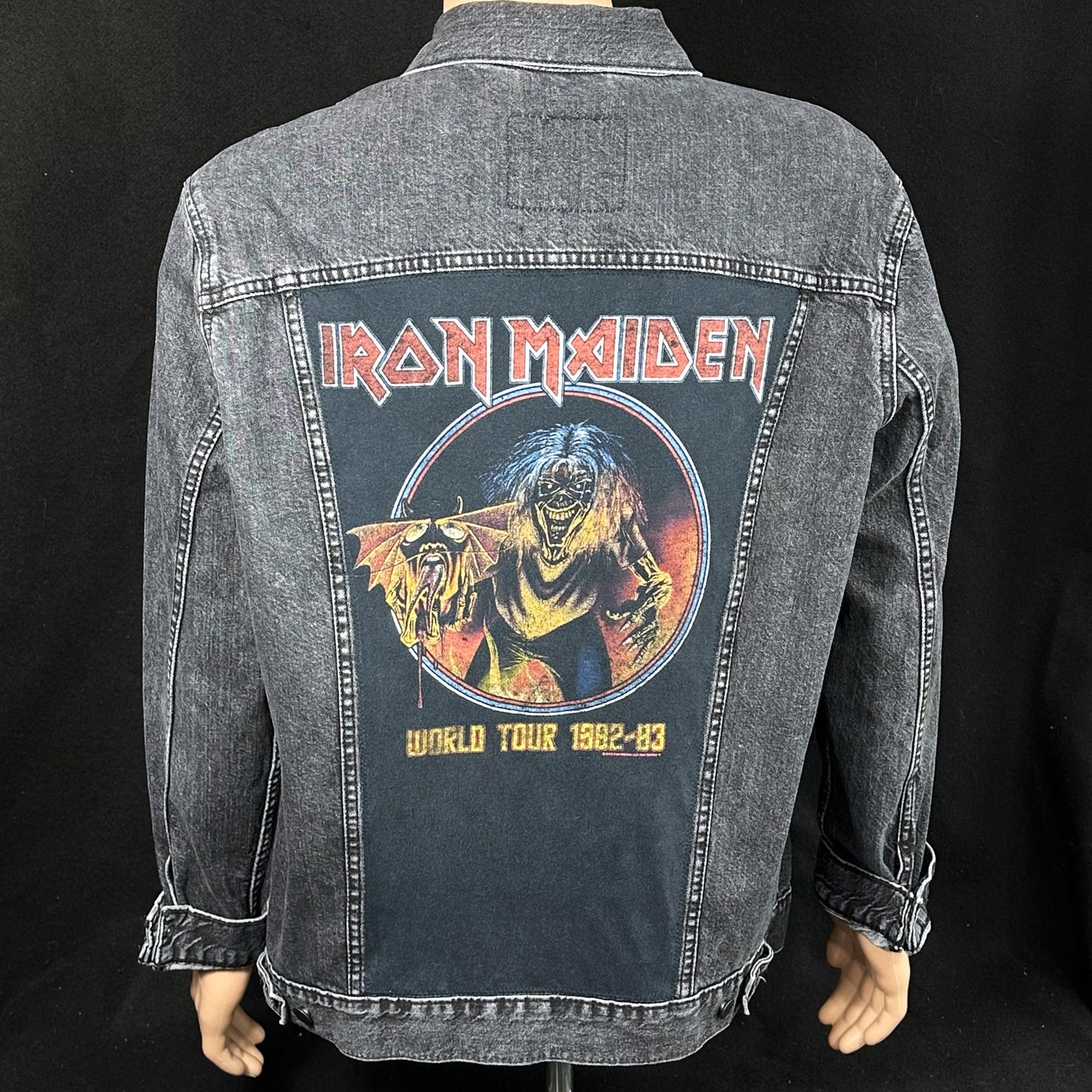 Upcycle Iron Maiden Levi's Black Denim Jacket World Tour 1982-1983 Men's XXL