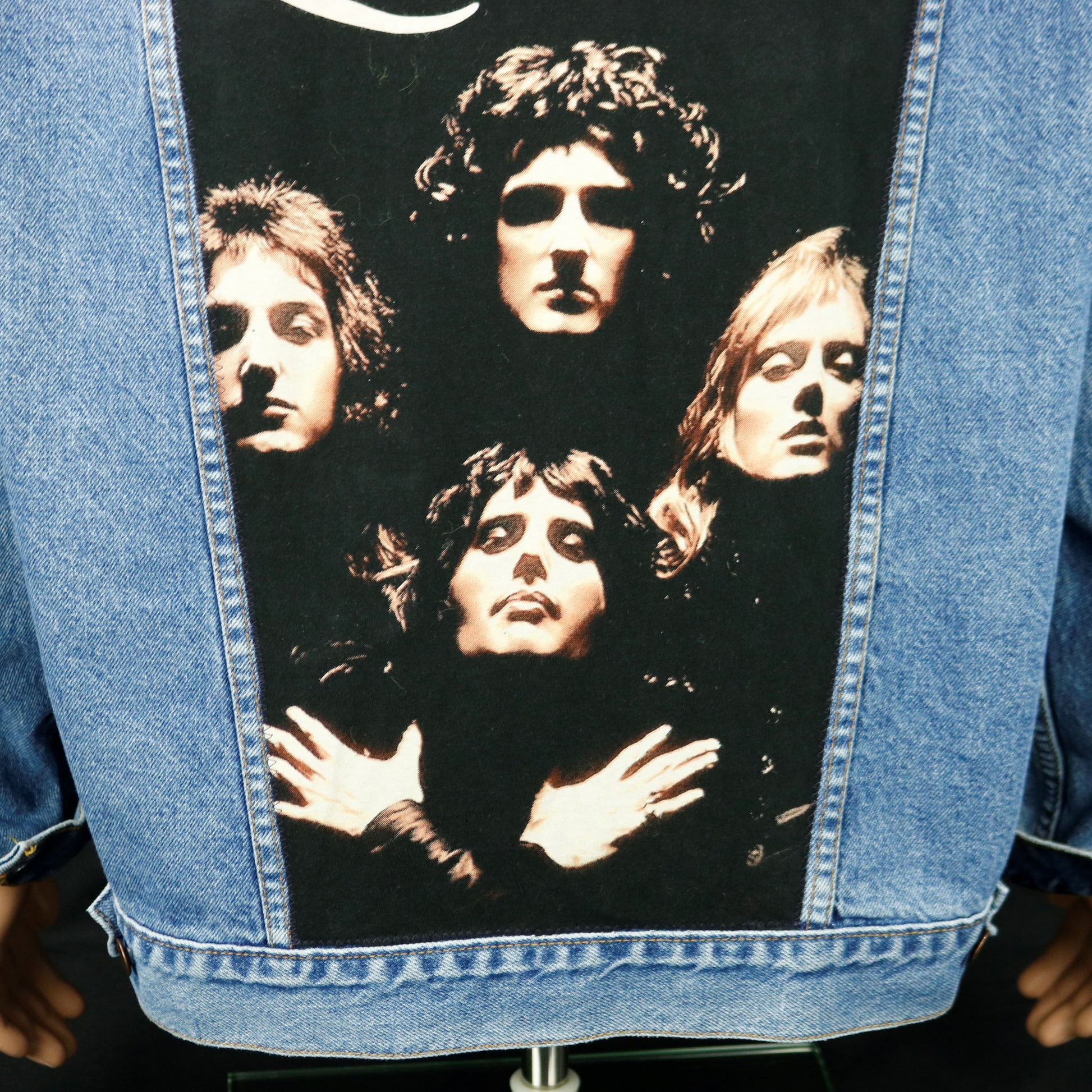 QUEEN Band Levis Denim Jacket Vintage USA Mens Large