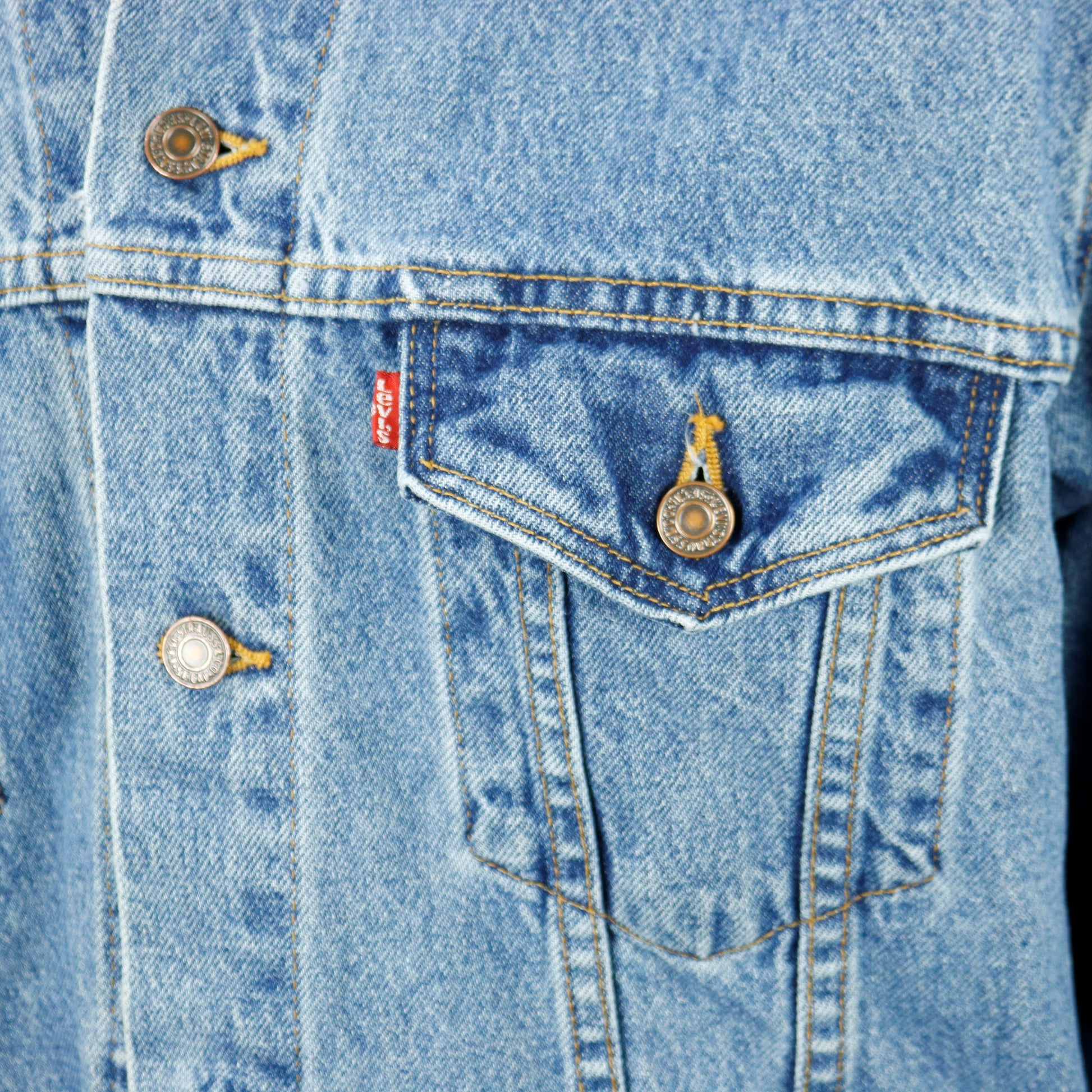 QUEEN Band Levis Denim Jacket Vintage USA Mens Large