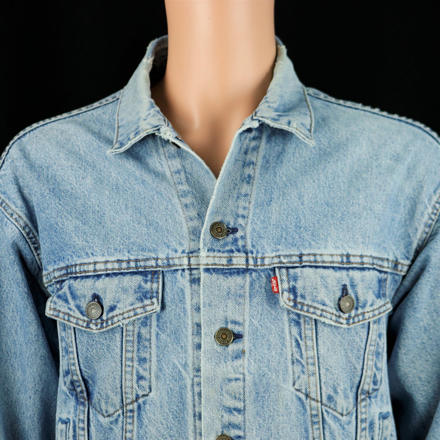 MIley Cyrus Levis Denim Jacket USA Mens Medium Womens Large