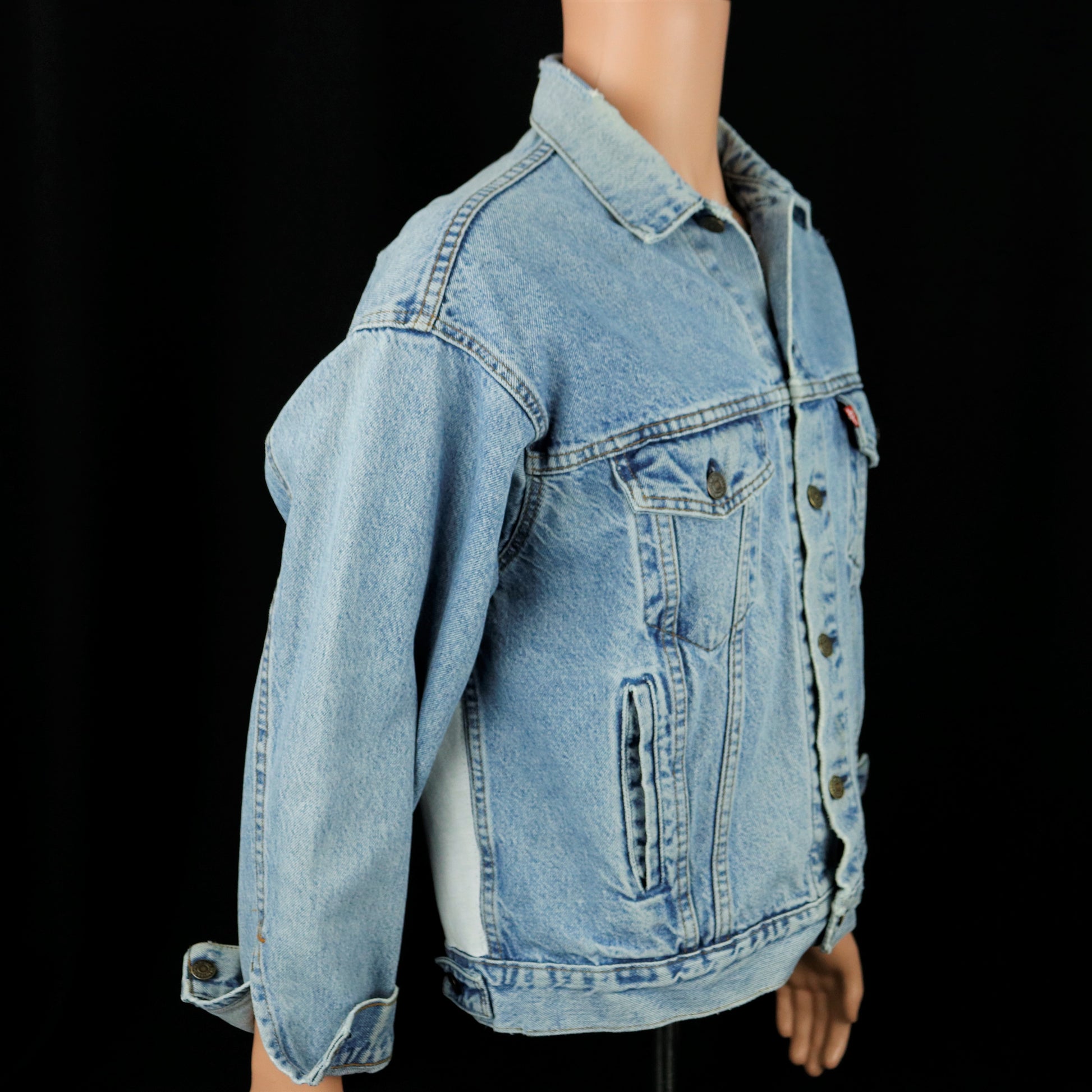 MIley Cyrus Levis Denim Jacket USA Mens Medium Womens Large