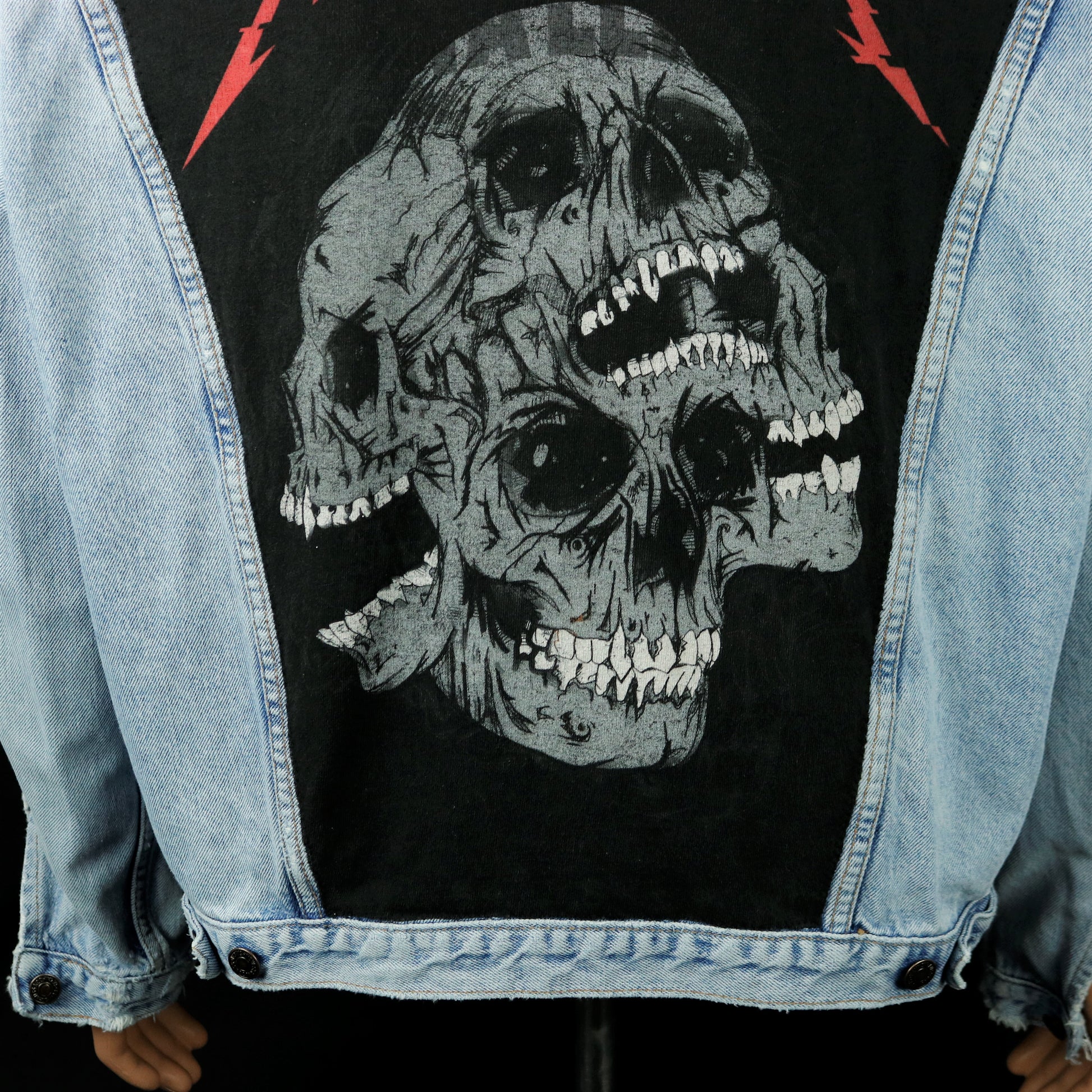 Metallica Levi's Denim Jacket Distressed Mens XLarge