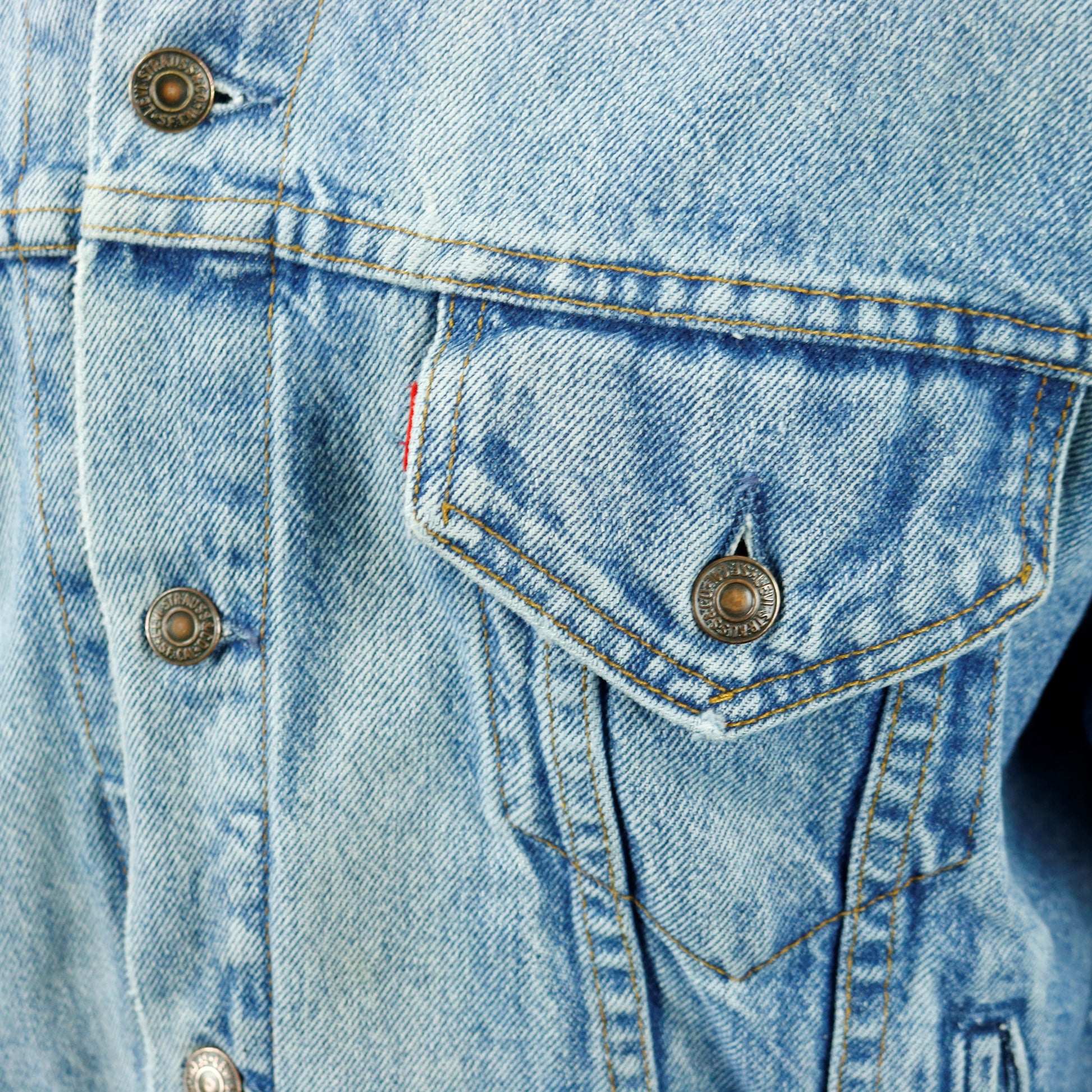 Pink Floyd Levis Denim Jacket USA Distressed Mens Large