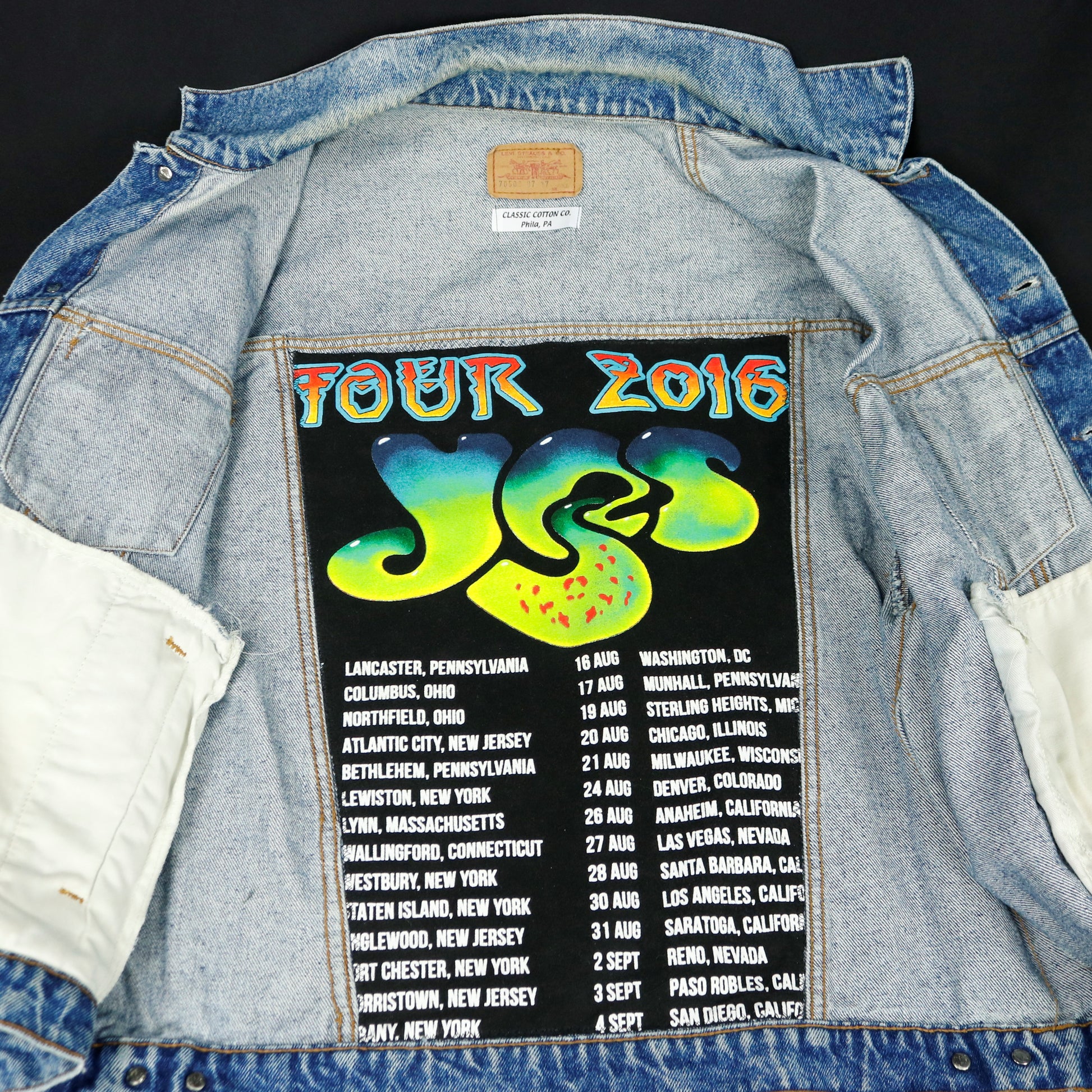 YES Band Levis Denim Jacket Roger Dean Mens XLARGE